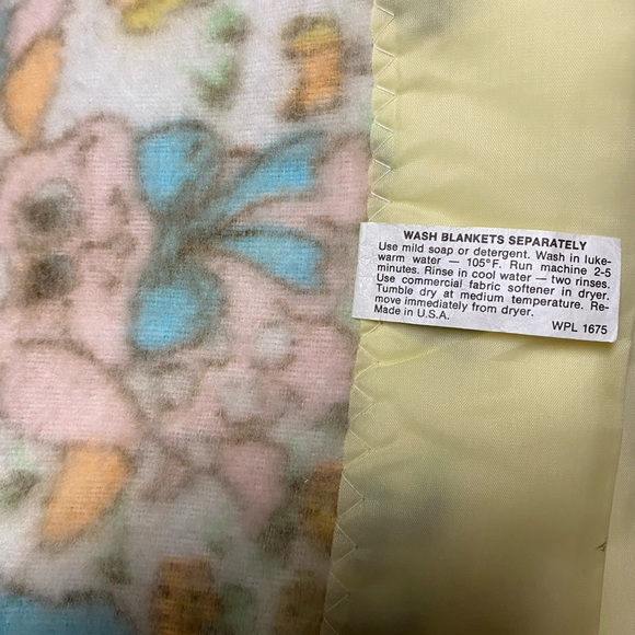 Baby Unisex Vintage Yellow Teddy Bear Bird Cloud Blanket - Picture 6 of 6